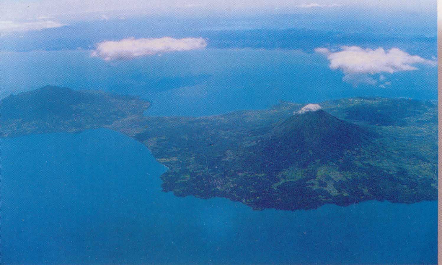097a-Lago de Nicaragua-Ometepe