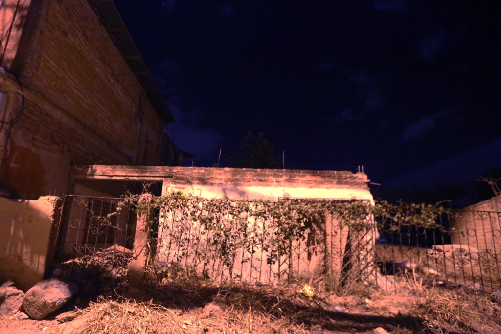 Casa abandonada por la violencia, Tegucigalpa. Foto Delmer Membreño.