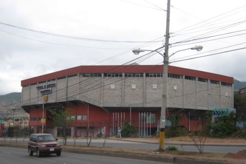 Nacional de Ingenieros Coliseum.