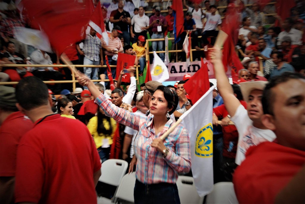 Olivia Zúniga Cáceres, hija de Berta Cáceres. Es actualmente candidata a diputada con el partido Libre por el departamento de Intibucá.